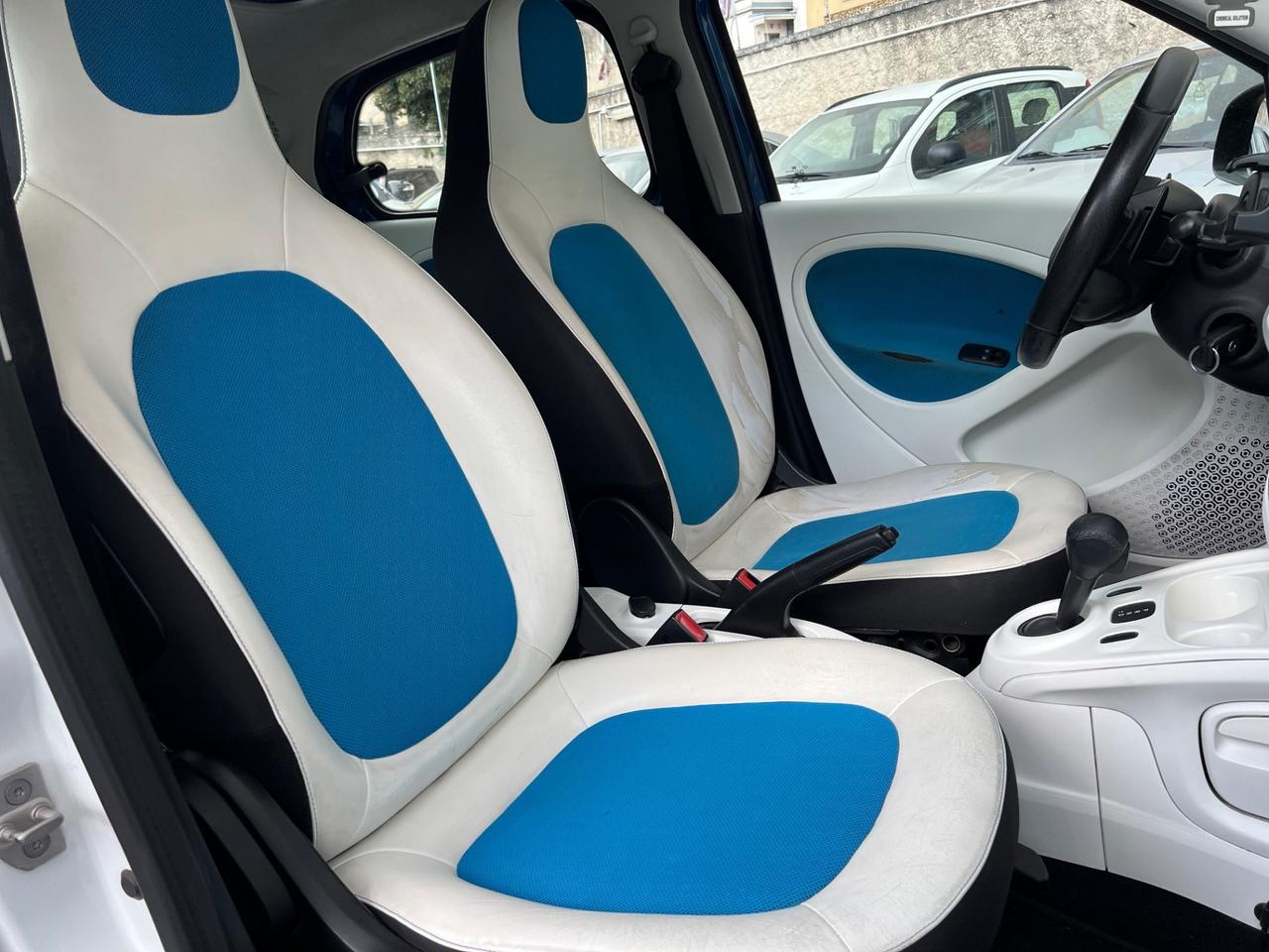 Smart ForFour 70 1.0 Proxy Automatica