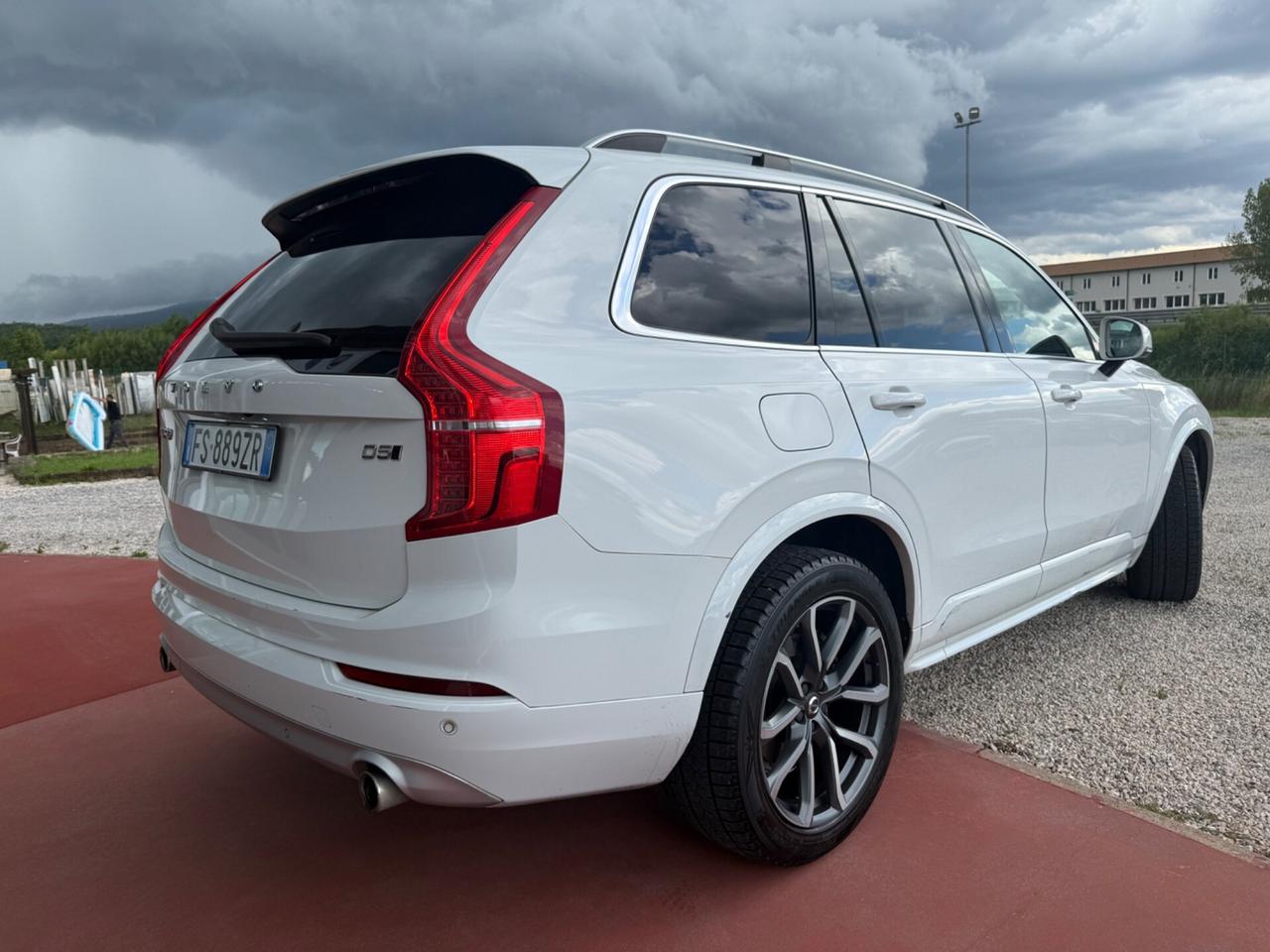 Volvo V90 D5 - 7 Posti - 4x4