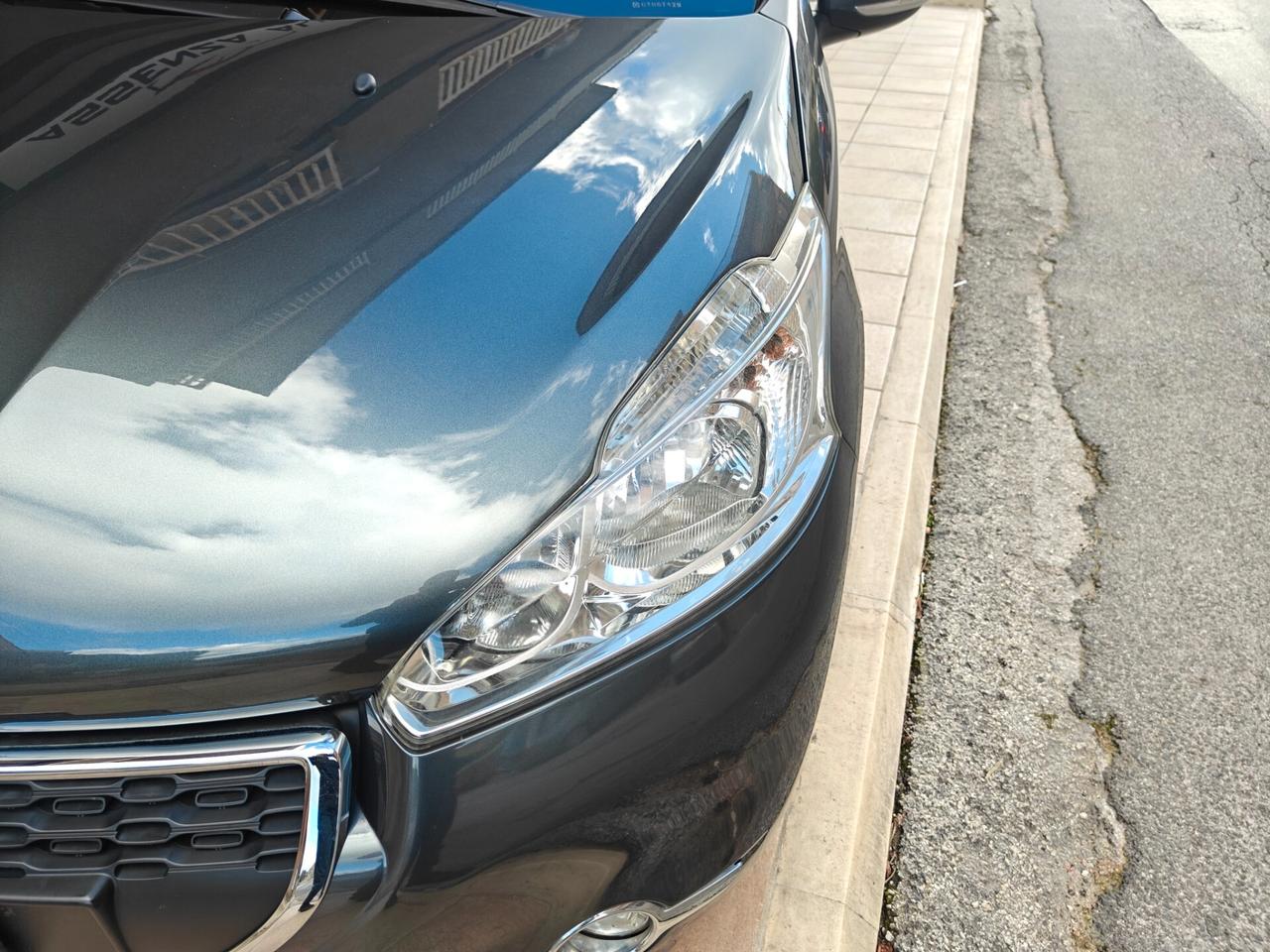 Peugeot 208 1.2 VTI Allure