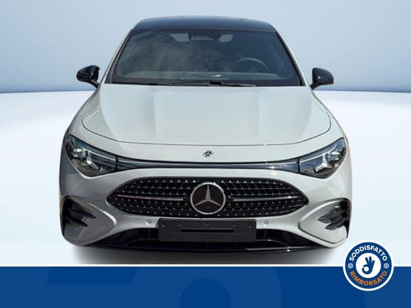 Mercedes-Benz CLA 200 Automatic 4Matic Coupé AMG Line