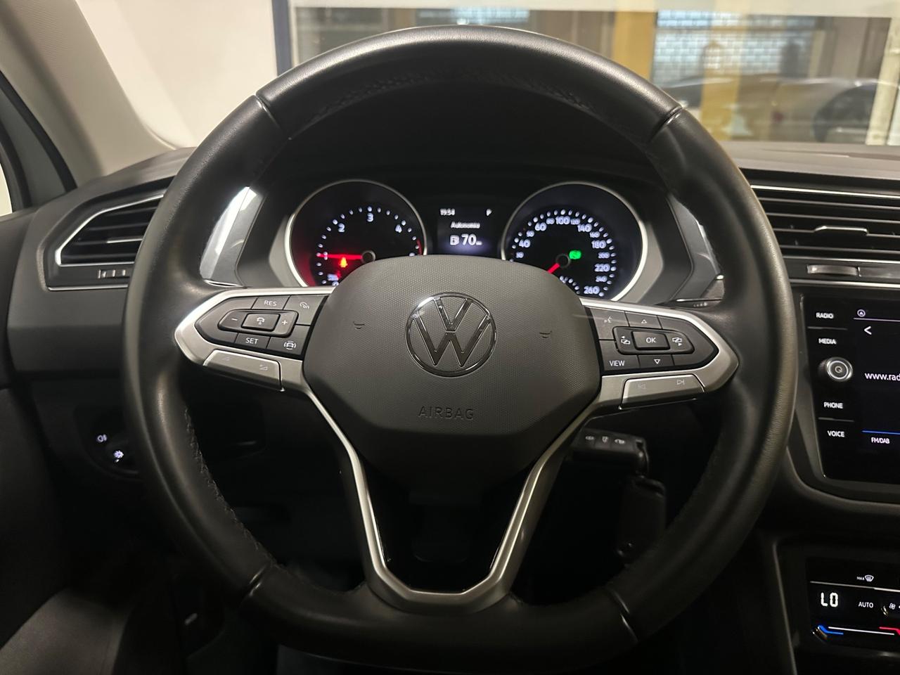 Volkswagen Tiguan 2.0 TDI 150 CV SCR DSG Elegance