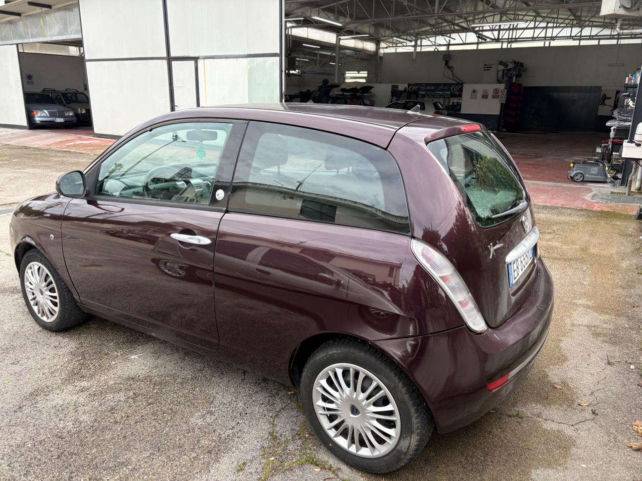 Lancia Ypsilon 1.4 Oro Ecochic GPL