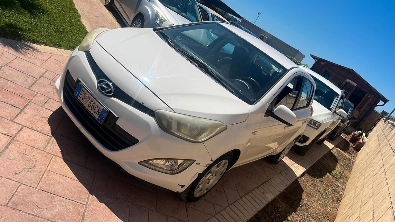 Hyundai i20 1.2 5p. Econext Sound Edition