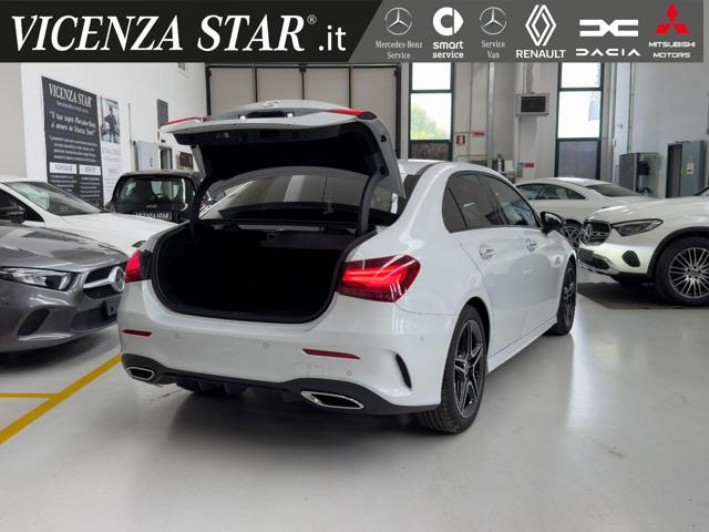 MERCEDES-BENZ A 180 d SEDAN AMG PREMIUM