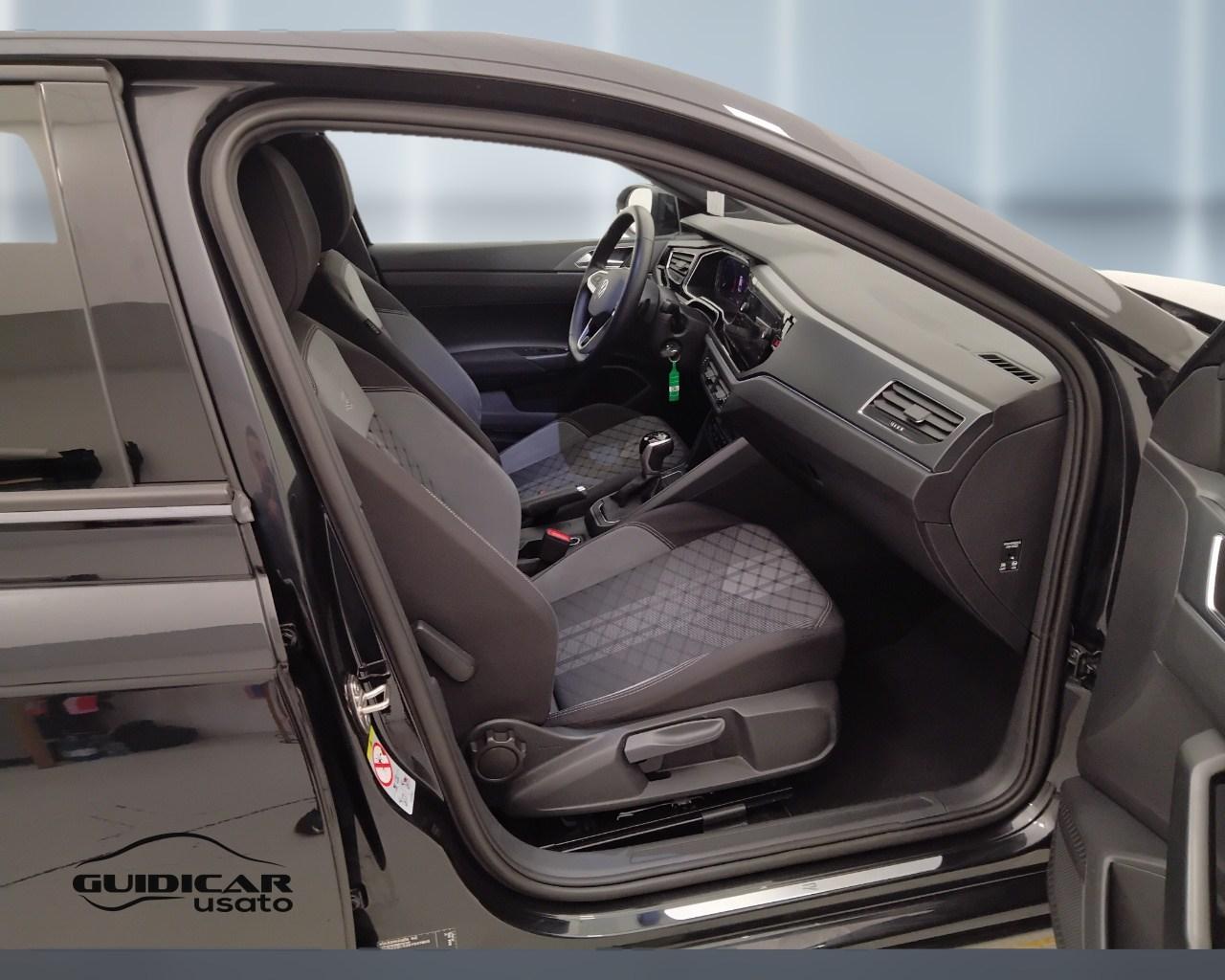 VOLKSWAGEN Taigo - Taigo 1.0 tsi R-Line 115cv dsg