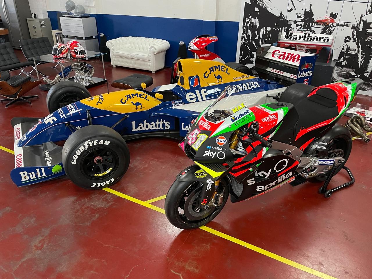 Ferrari Purosangue - A LISTINO - LEASING