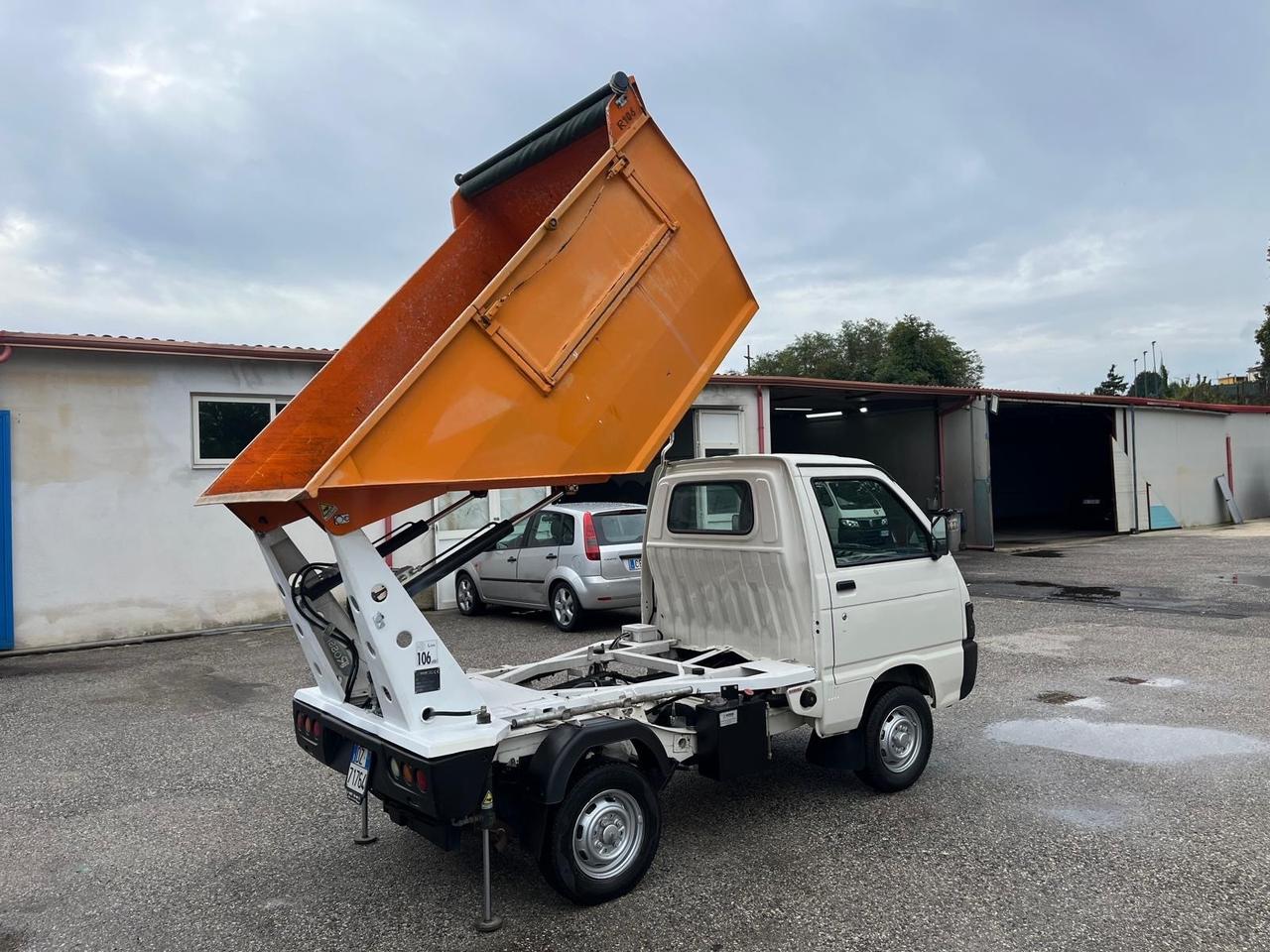Piaggio quargo con vasca/rib.-700 cc- Diesel -2014