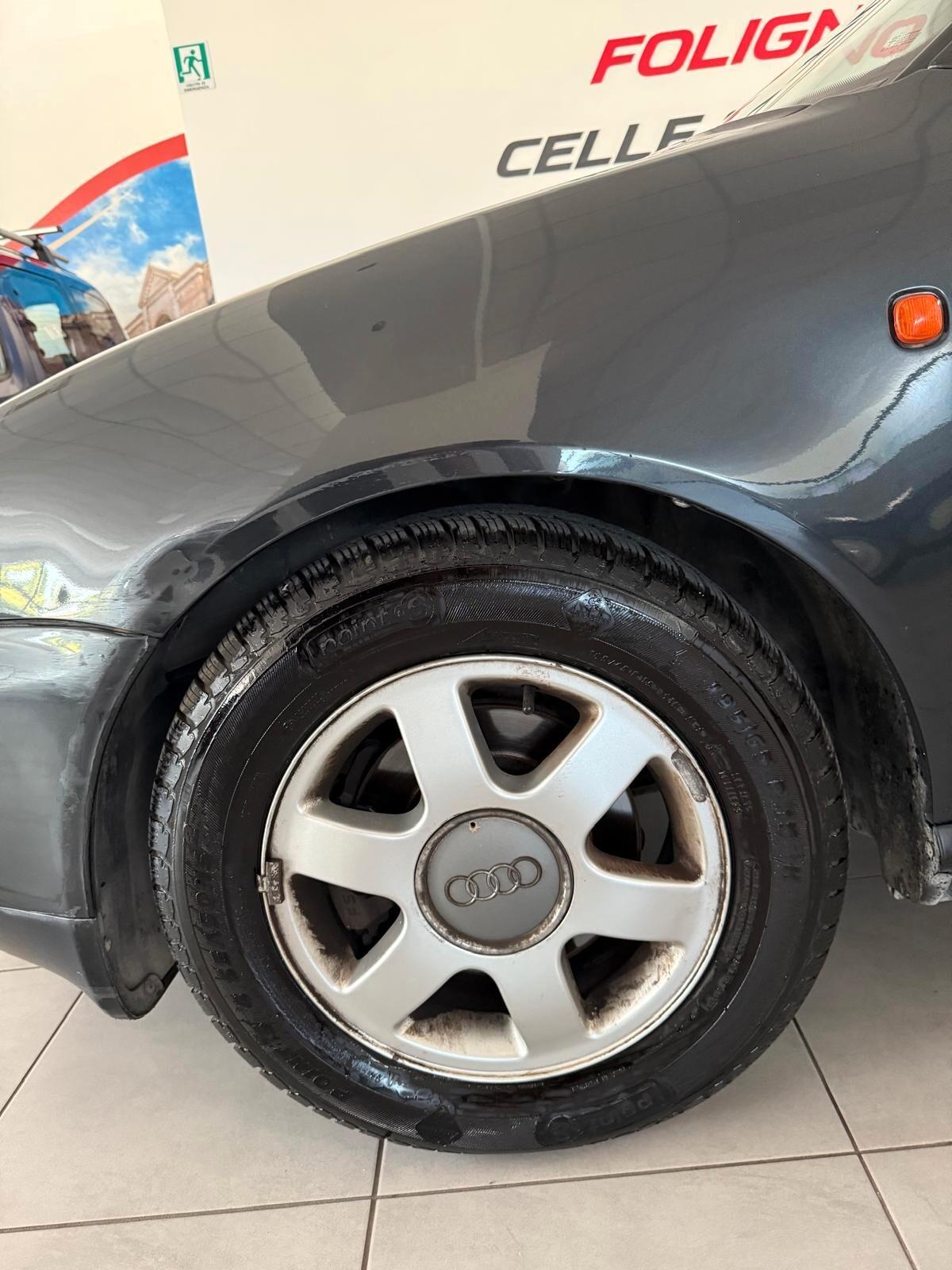 Audi A3 1.8 20V cat 3p. Attraction