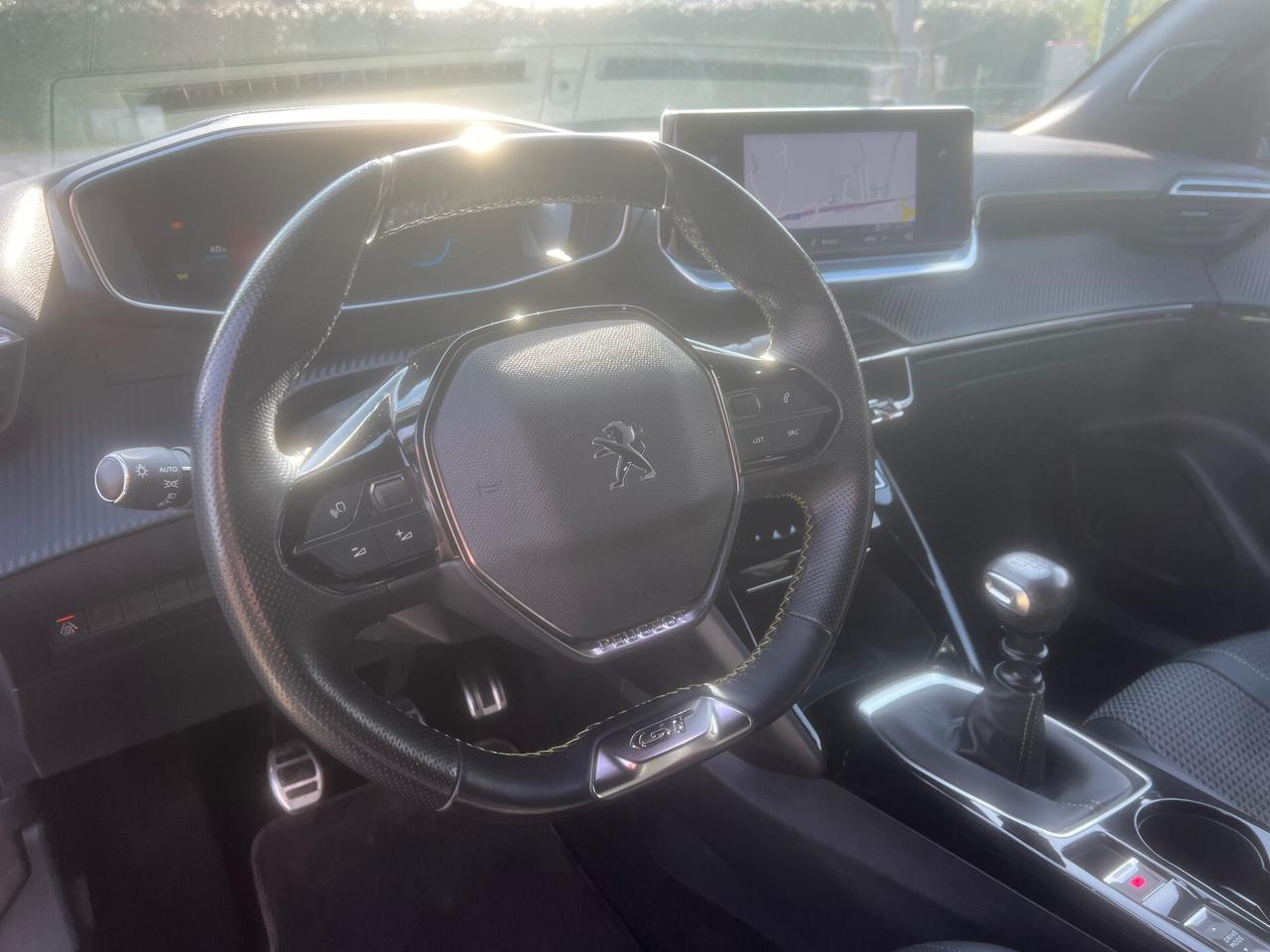 Peugeot 2008 PureTech 130CV S&S GT Line-2020
