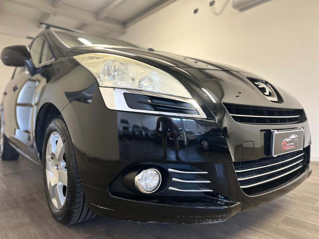 Peugeot 5008 1.6 HDi 112CV Business 7 POSTI