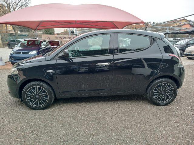 LANCIA Ypsilon 1.0 FireFly 5 porte S&S Hybrid Ecochic Gold