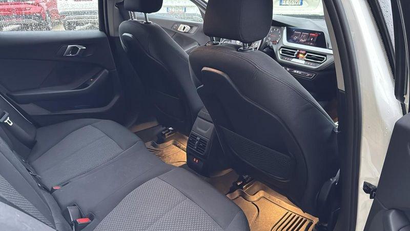 BMW Serie 1 118i 5p. Business Advantage