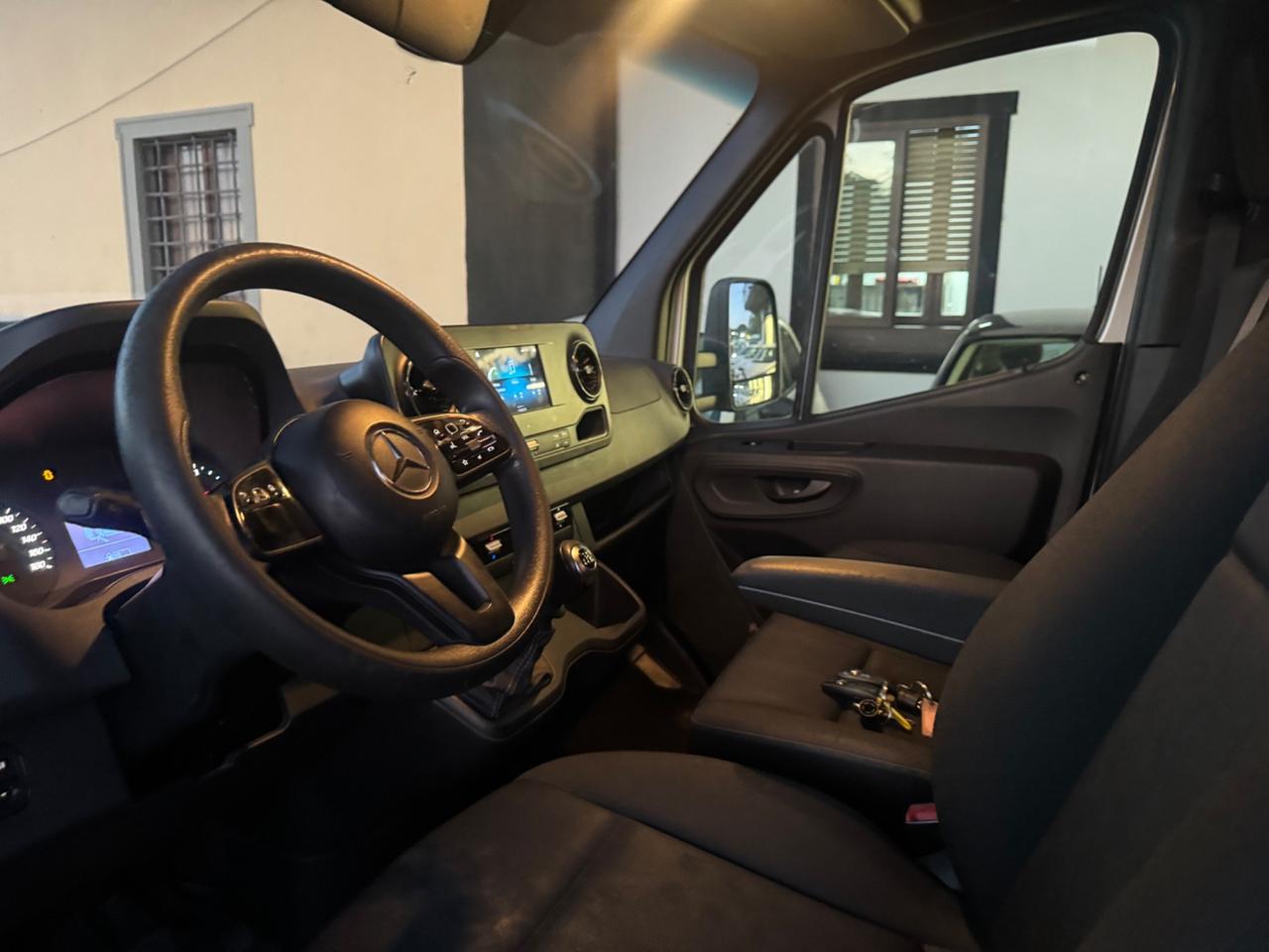 Mercedes Benz sprinter sponda idraulica