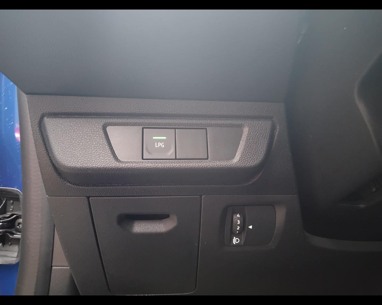 DACIA Sandero Stepway III 2021 - Sandero Stepway 1.0 tce Essential