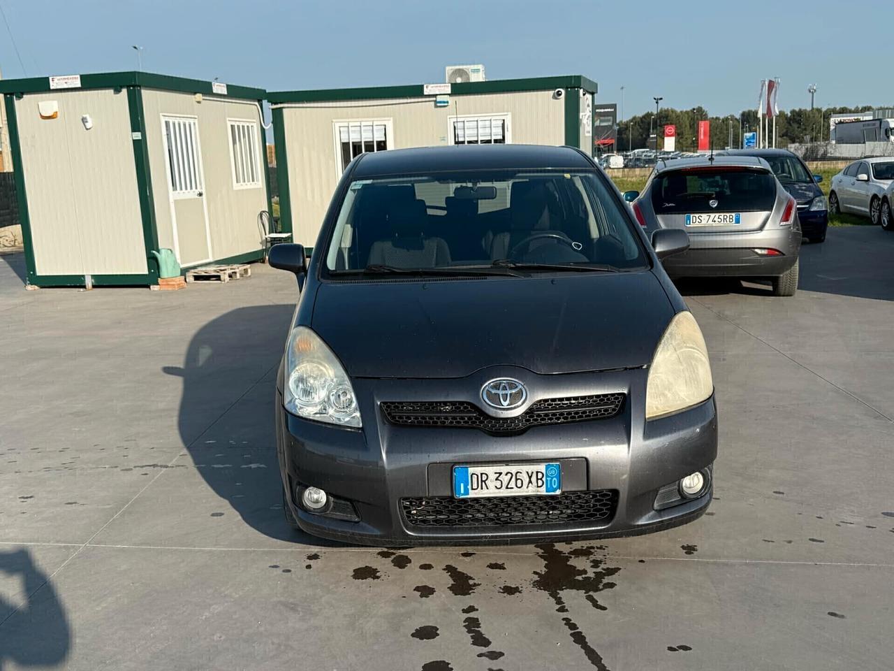 Toyota Corolla Verso 2.2 16V D-4D DPF Luna