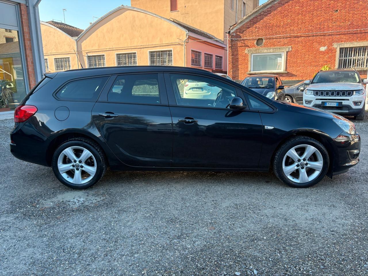 Opel Astra 1.4 Turbo GPL 140CV -Unico prop.