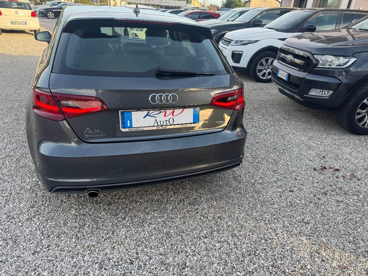 Audi A3 Sportback 1.6 TDI clean diesel S tronic S-LINE