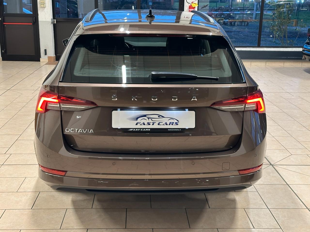 Skoda Octavia WAGON AMBITION 2.0 TDI DSG *CARPLAY*NAVI