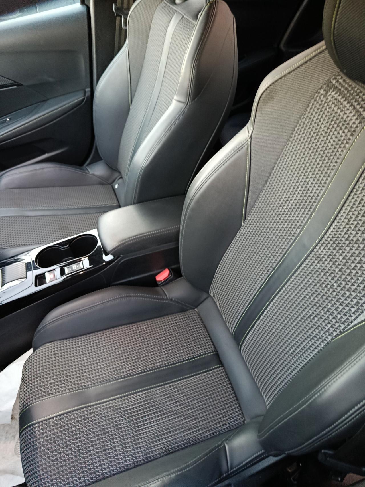 Peugeot 208 PureTech 130 Stop&Start EAT8 5 porte GT