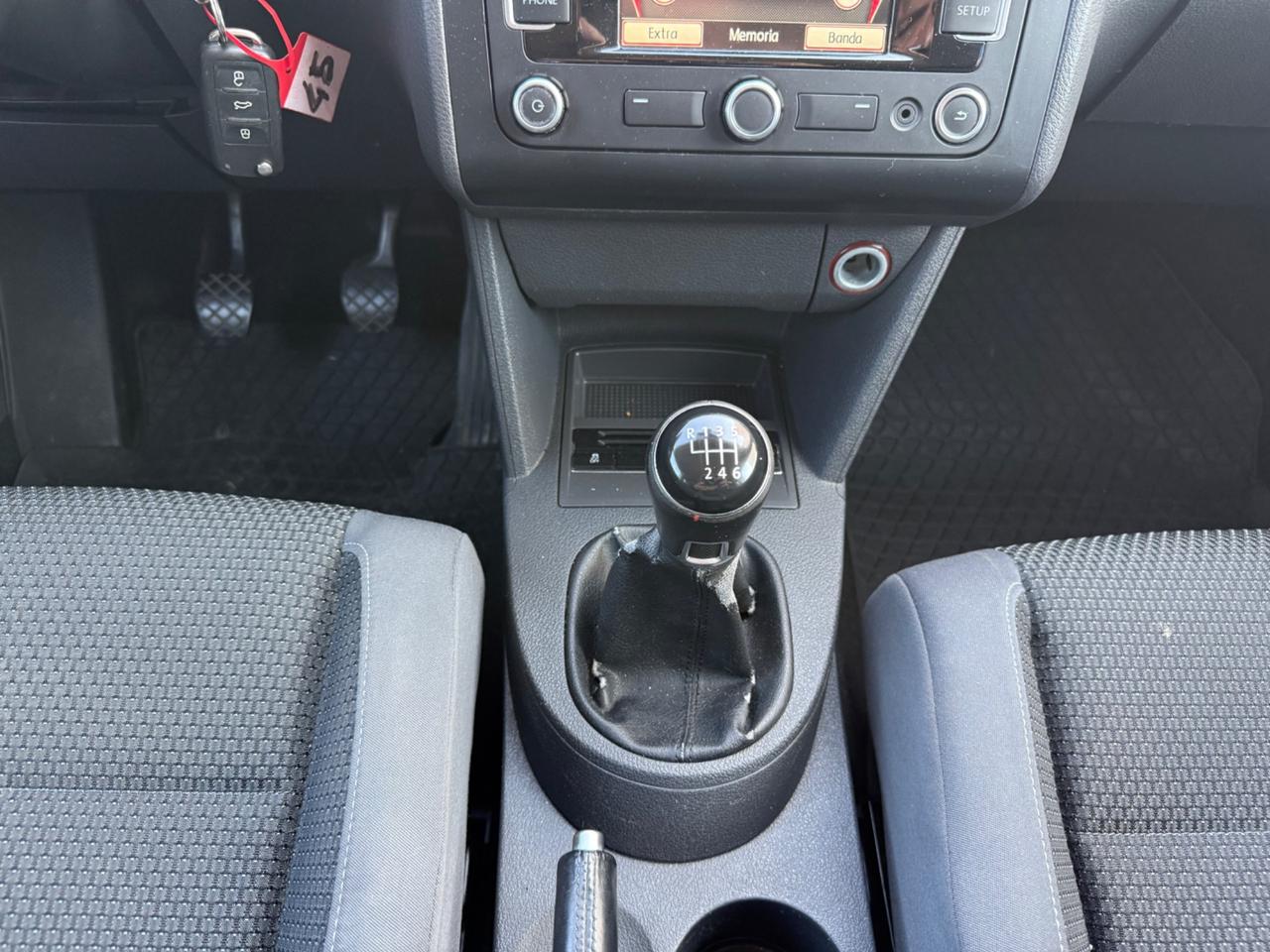 Volkswagen Touran 1.6 TDI Trendline OK NEOPATENTATI