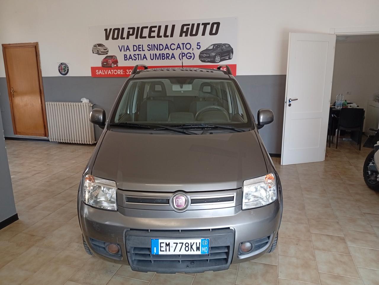 FIAT PANDA 2012 BZ 4X4 ADATTA NEOPATENTATI KM 140MILA