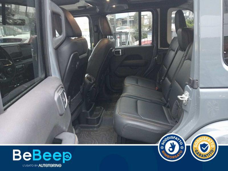 Jeep Wrangler UNLIMITED 2.0 TURBO SAHARA AUTO