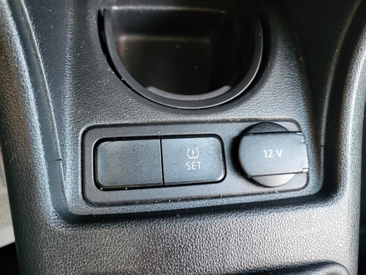 VOLKSWAGEN UP! ECO METANO-3 EURO X 100 KM-BOLLO 35