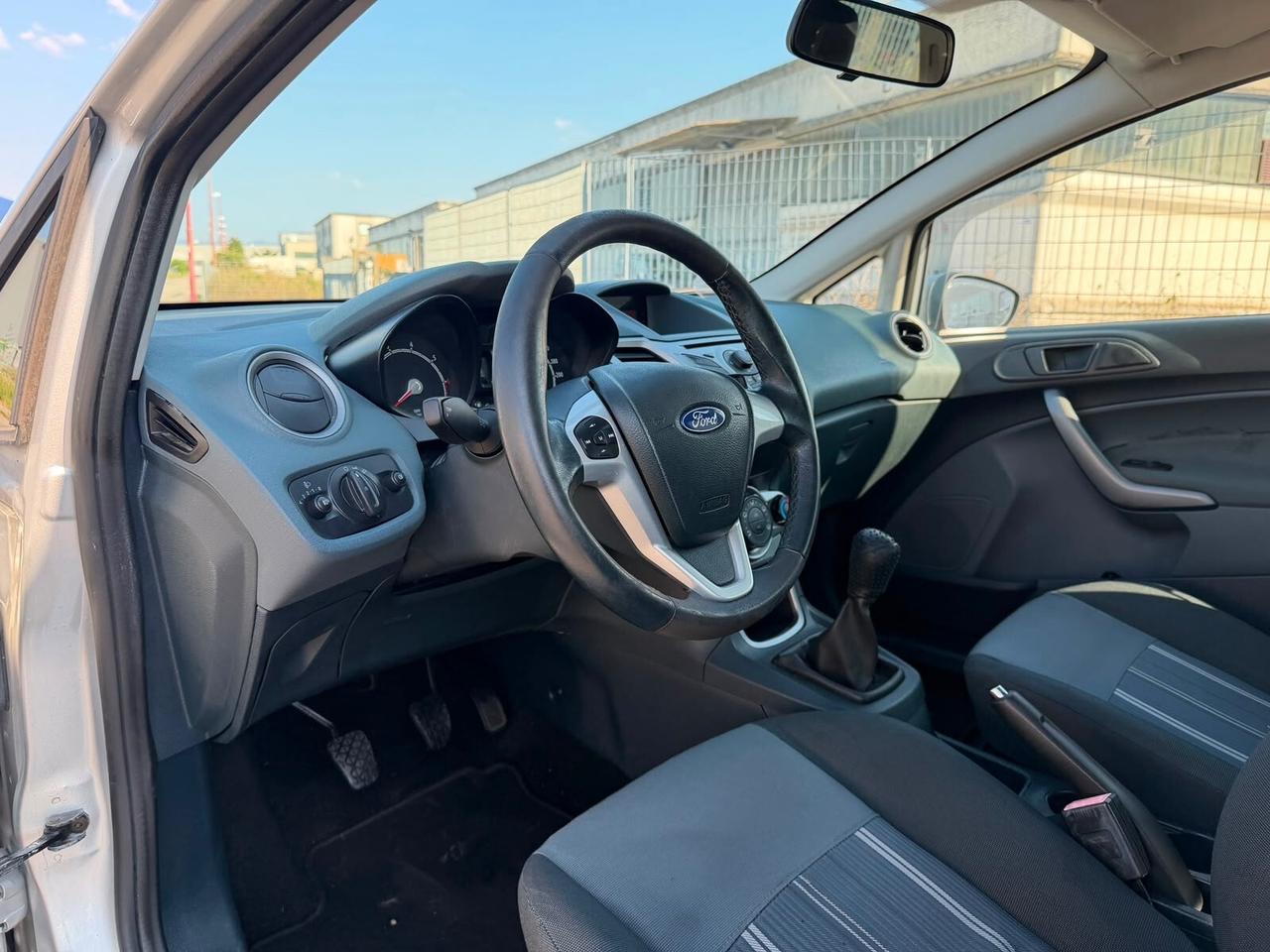 Ford Fiesta 1.2 150000 KM
