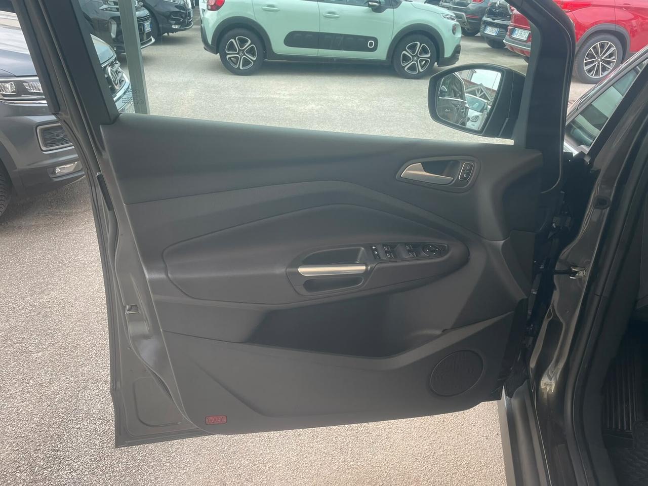 Ford C-Max 1.5 TDCi 120CV Powershift Titanium X AUTOMATICA