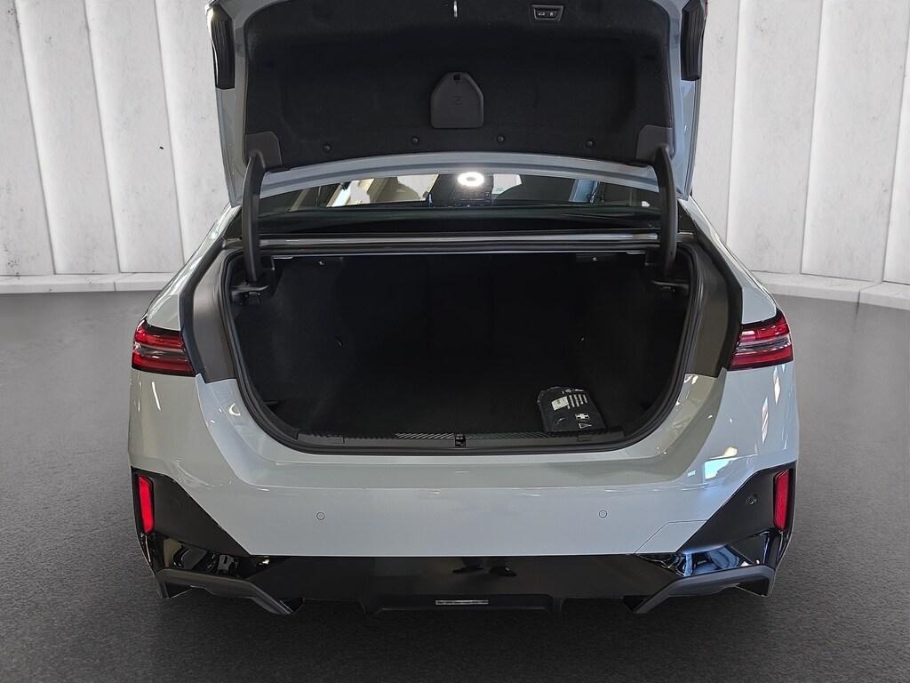 BMW Serie 5 Berlina 520 d 48V M Sport Pro xDrive Steptronic