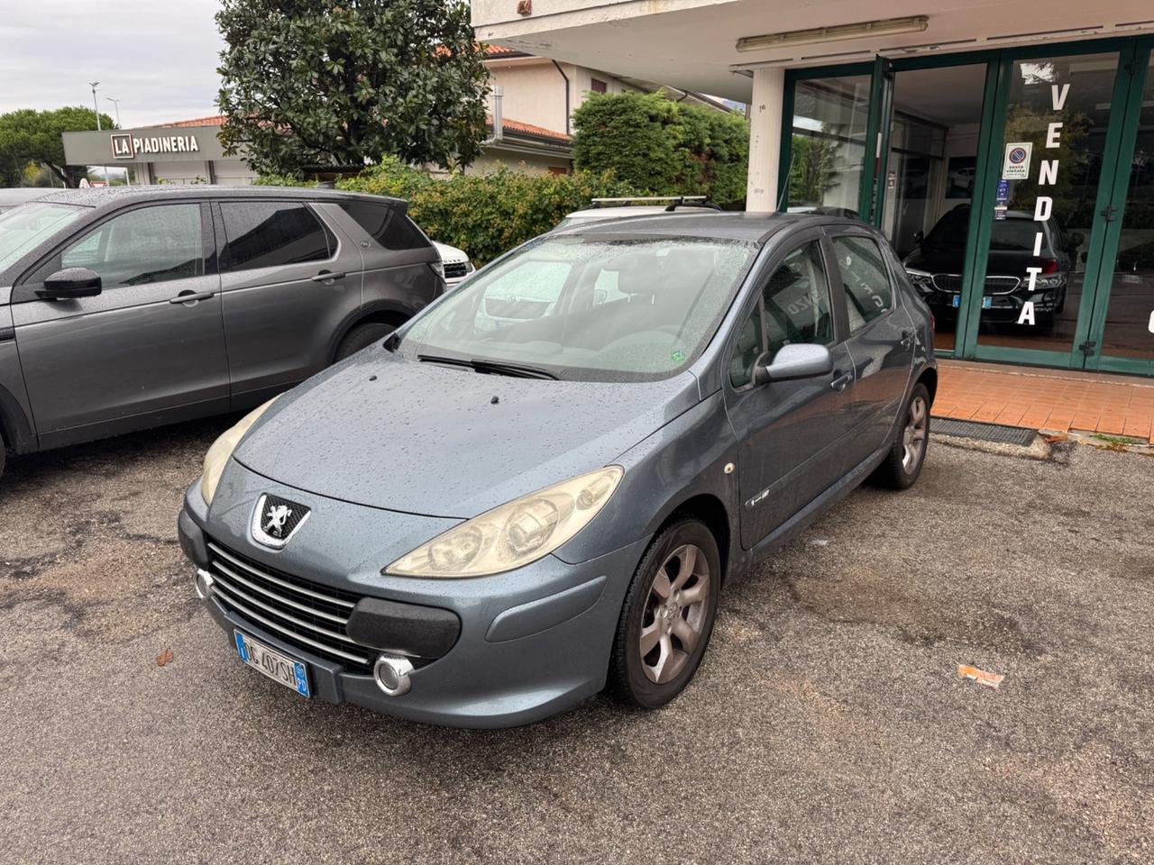 Peugeot 207 1.6 HDi 90CV 5p. XS