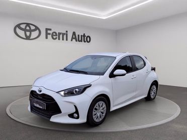 TOYOTA Yaris 1.5h active del 2023