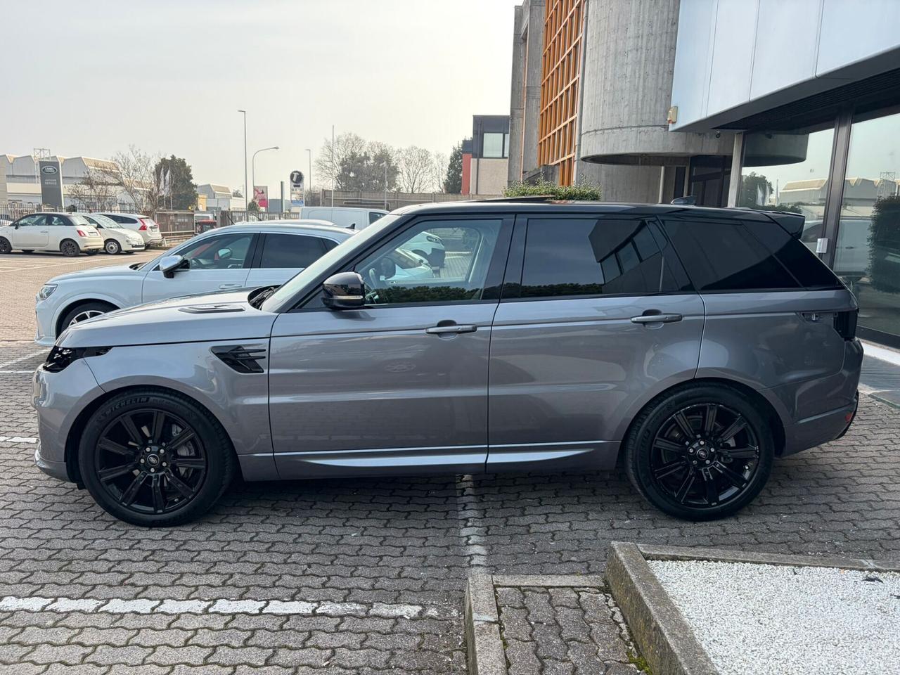 Range Rover Sport 3.0d i6 mhev 249cv auto DANNEGGIATA