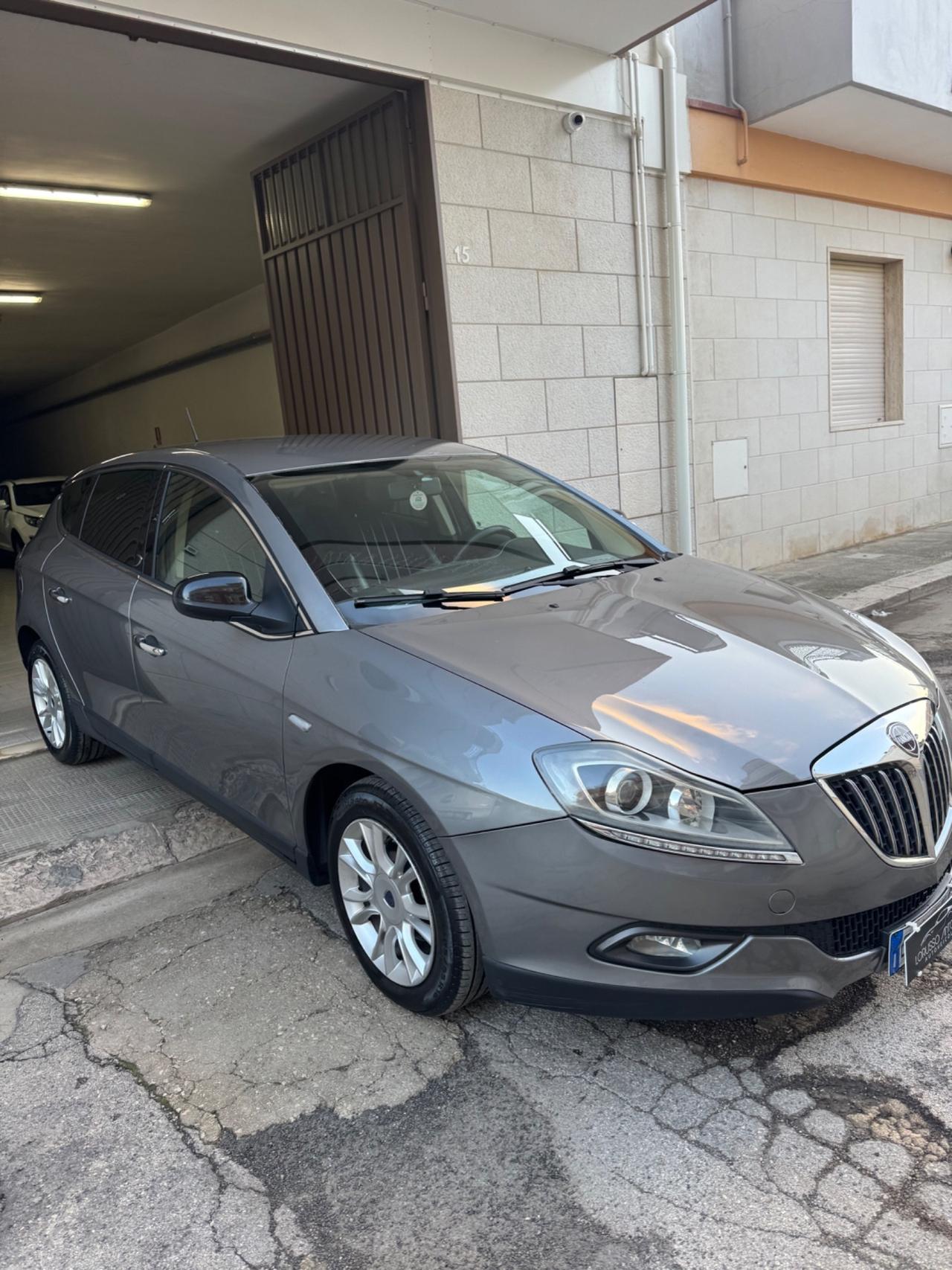 Lancia Delta 1.6 MJT 105 cv Platinum PERFETTA