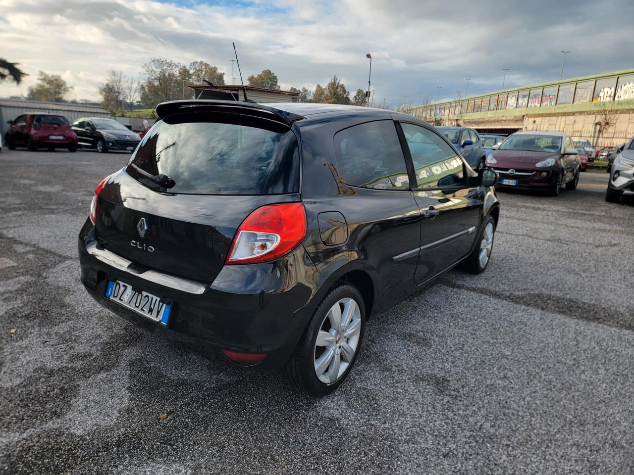 Renault Clio 1.2 16V 3 porte Dynamique GARANZIA