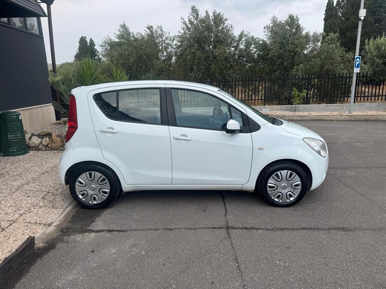 Opel Agila 1.0 12V 68CV PERFETTA PER NEOPATENTATI