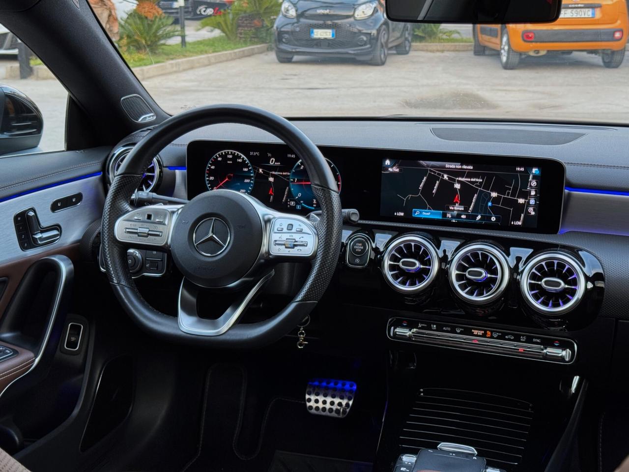 Mercedes-Benz CLA 200 d Premium Plus AMG TETTO
