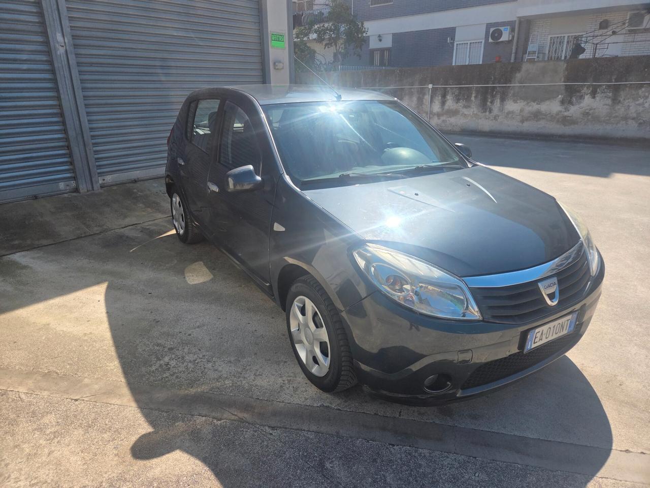 Dacia Sandero 1.4 8V GPL Lauréate