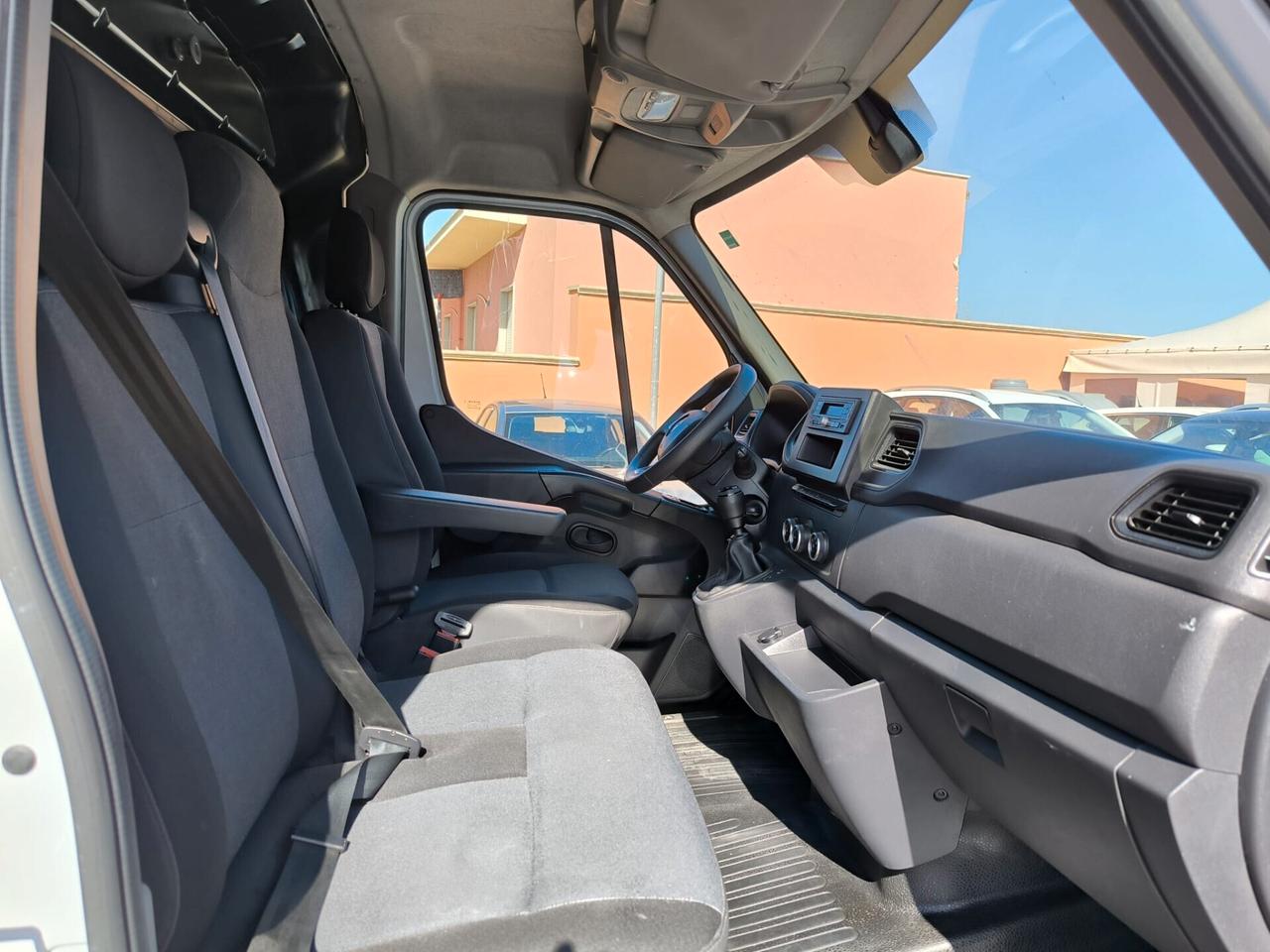 Renault Master T35 2.3 dCi 135 PC-TN Furgone Ice