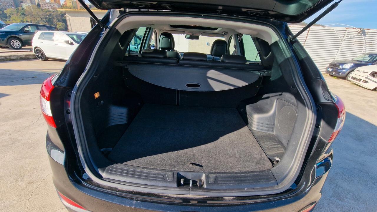 Hyundai iX35 1.7 CRDi 2WD Xpossible