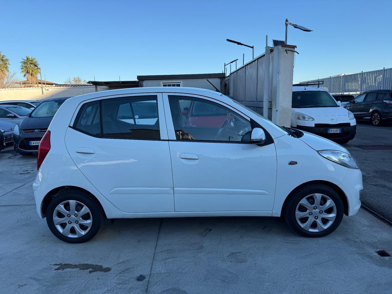 Hyundai i10 1.1 Cambio Automatico