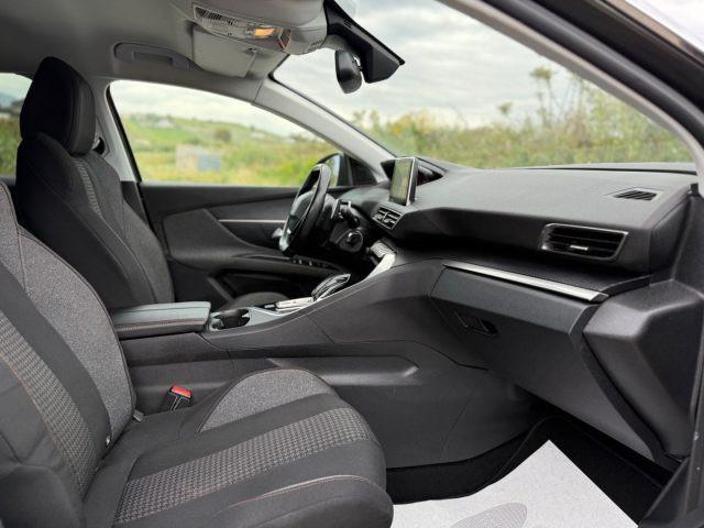 PEUGEOT 3008 BlueHDi 130 S&S EAT8 Allure