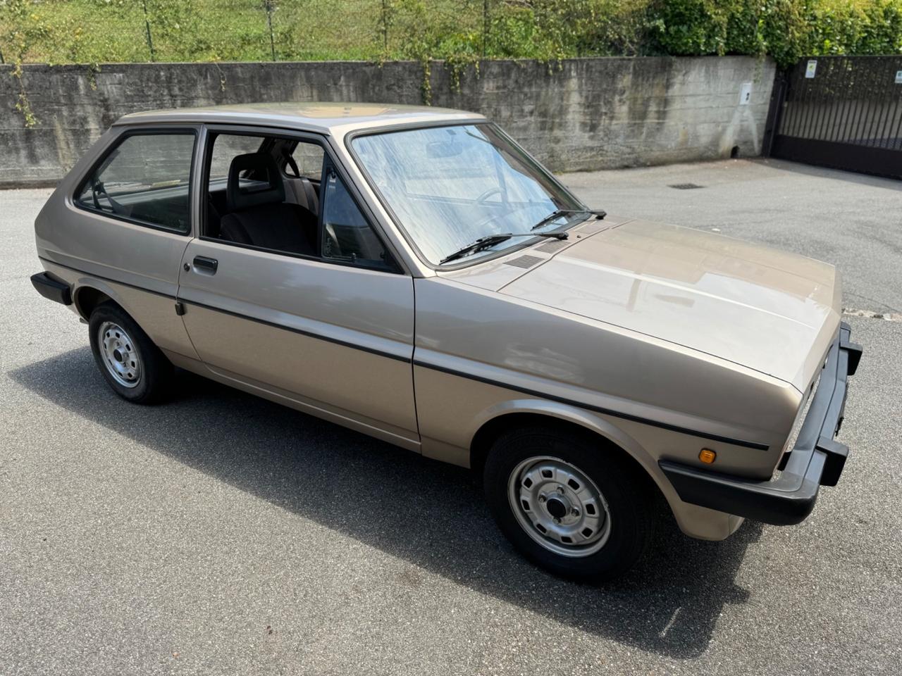 Ford Fiesta 900 Mk1 (1982) - ASI - Targhe Originali