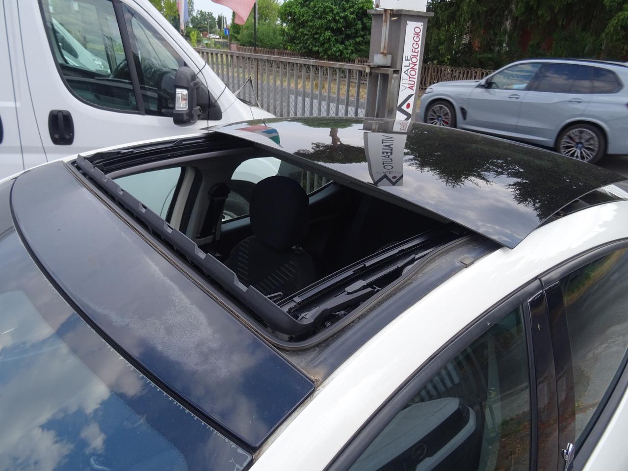 Lancia Ypsilon 1.2 69 CV 5p S&S TETTO APRIBILE