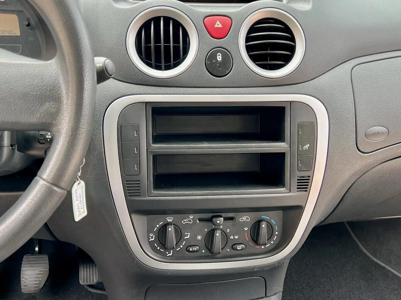 Citroen C2 1.1 60cv Seduction 1 PROPRIETARIO
