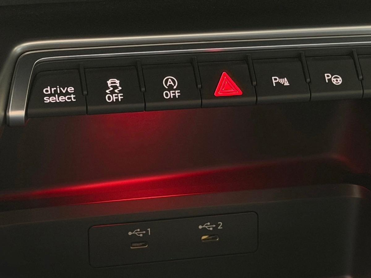 Audi A3 Sportback 40TDI 200CV Quattro S-line Identity Black