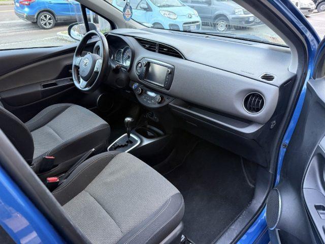 TOYOTA Yaris 1.5 Hybrid 5 porte Cool AUTOMATICA NEOPATENTATO