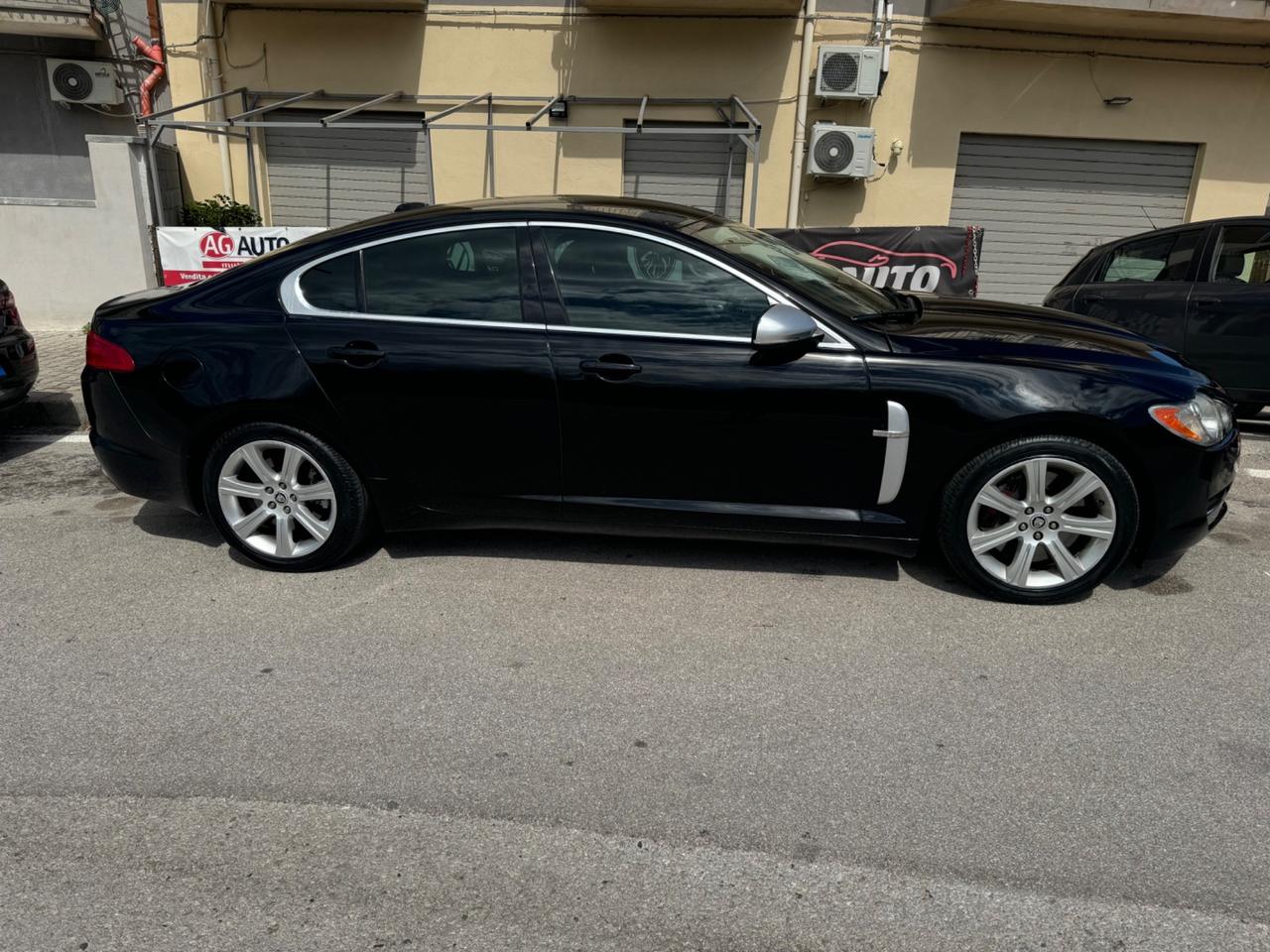 Jaguar XF 3.0 D V6 Luxury