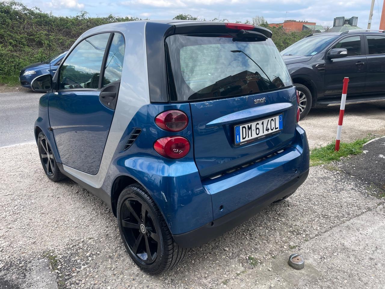 Smart ForTwo 1000 62 kW coupé passion