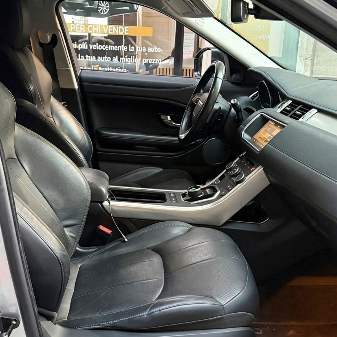 Land Rover Range Rover Evoque - 241CV